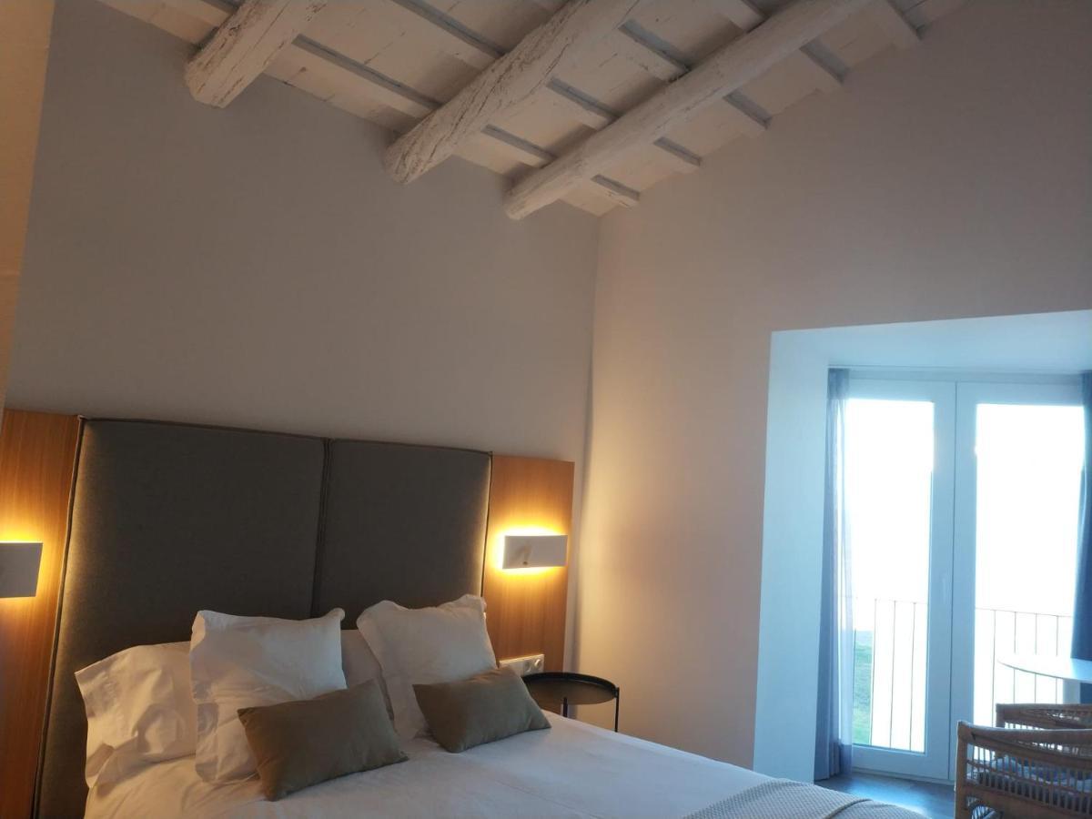 Hotel Mas Catxina Deltebre Bagian luar foto